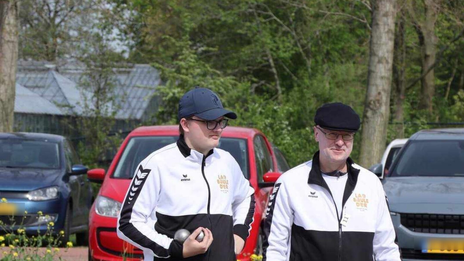 Patrik and David at the petanque court